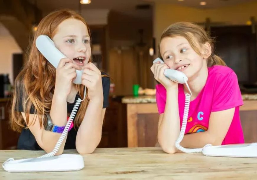 This retro-style home phone lets kids call friends without apps, browsers, or social media