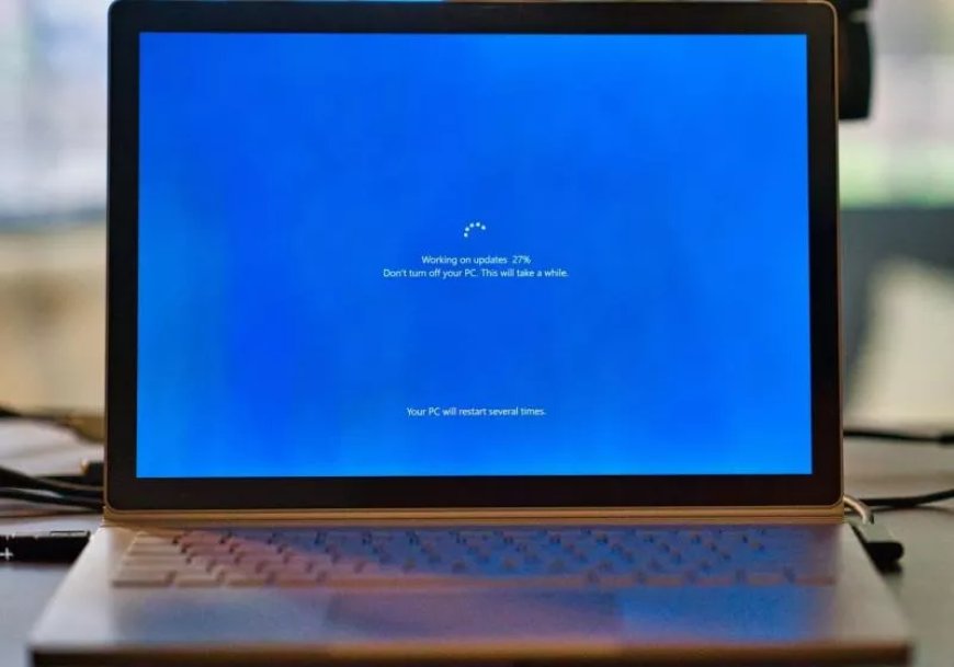 Microsoft's latest Patch Tuesday fixes 570 security bugs, but some Dell PCs will have to wait