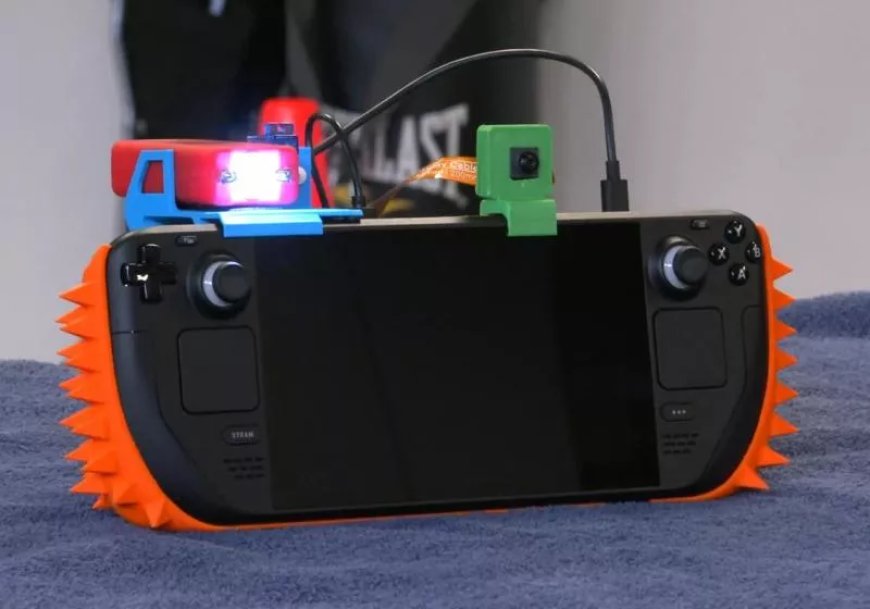 Modder rigs his Steam Deck with spikes and an automated taser to stop family members from borrowing it