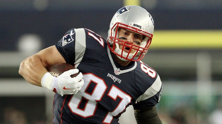 NFL legend Rob Gronkowski has simple advice for Caitlin Clark: 'Keep shutting up the haters'