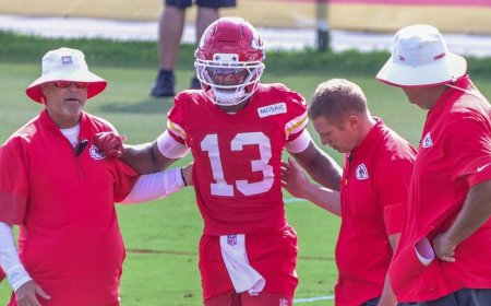 Chiefs rookie standout Cyrus Allen exits practice after scary collision with teammate Kaiir Elam