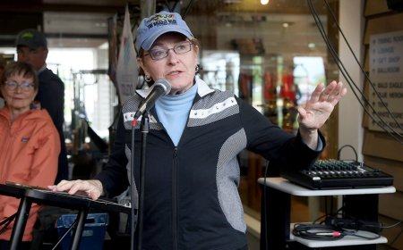 Ohio Rep Marcy Kaptur hospitalized after hit-and-run crash on way to church