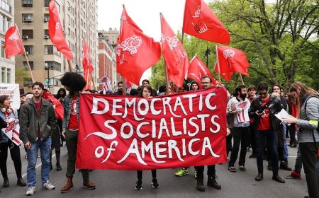 Joe Manchin says he would never support a socialist candidate, warns against 'crazy' positions