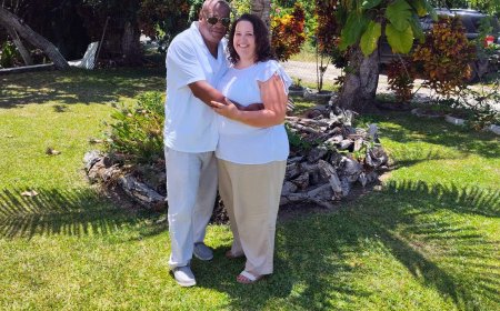 Edmonton couple stuck in Caribbean amid WestJet strike aftermath