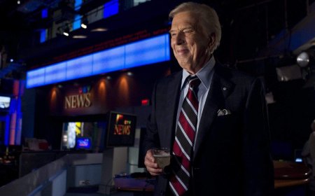 Esteemed journalist Lloyd Robertson dies at 92