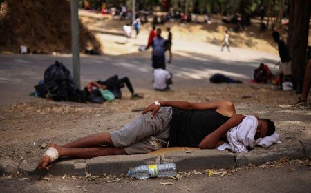 Thousands of migrants remain in Spanish territory after border rush, death toll hits about 100: Ceuta official