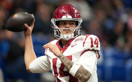 College football Week 0 betting picks for North Carolina vs TCU and San Jose State vs USC