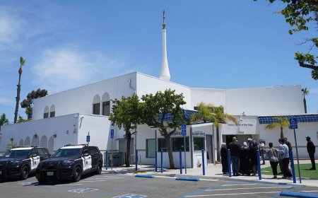 Teen girl indicted on murder charges for allegedly helping spread livestream of deadly mosque shooting