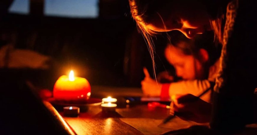 Blackout Fears Explode as Extreme Heat Pushes Power Grid Toward Emergency Limits