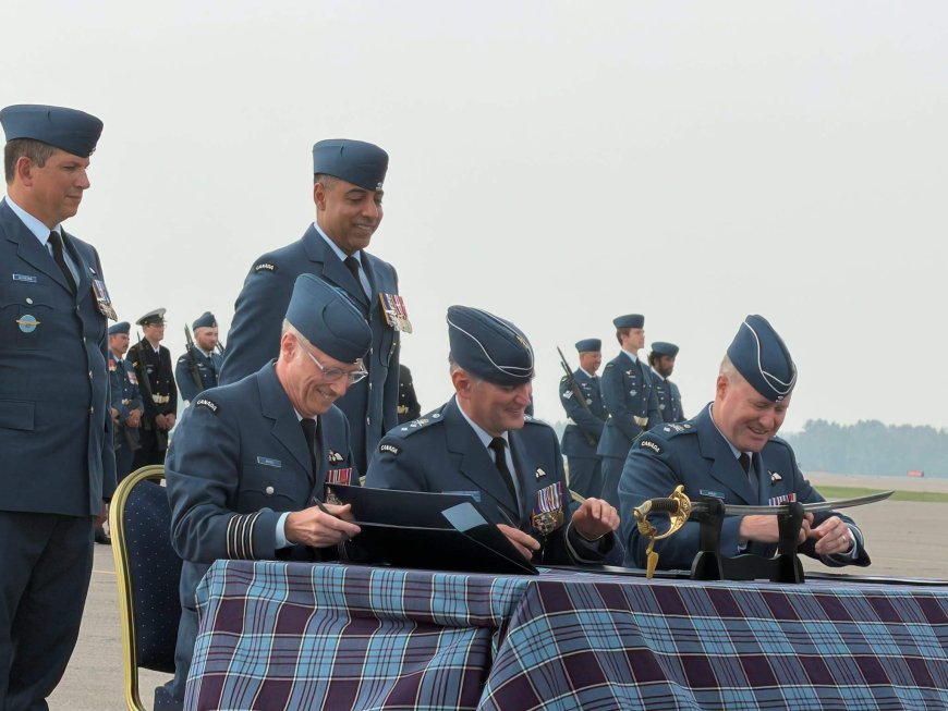 Change of command marks new chapter for 4 Wing Cold Lake