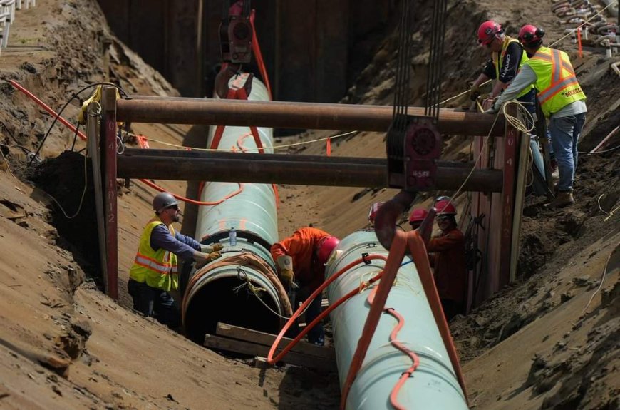 Too soon to say whether pipeline agreement could change Suncor’s outlook: CEO