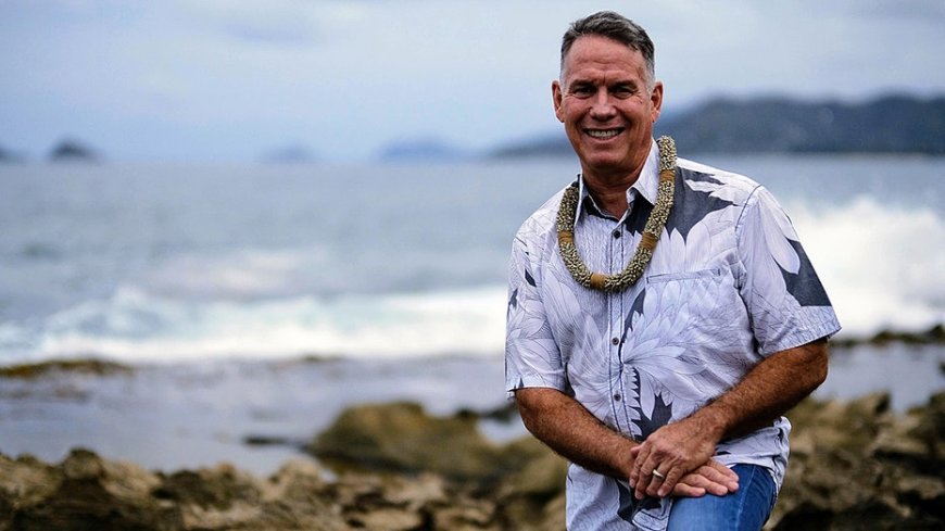 Hawaii contractor nominated to construct GOP comeback after two-decade Democratic hold on governor's mansion