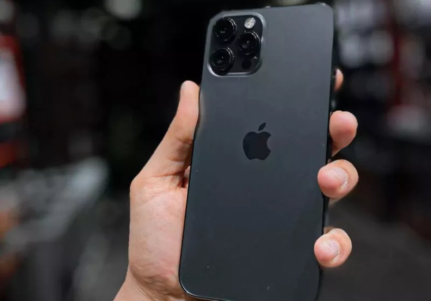 A jailbreak for iOS 26 is finally here, 326 days after launch