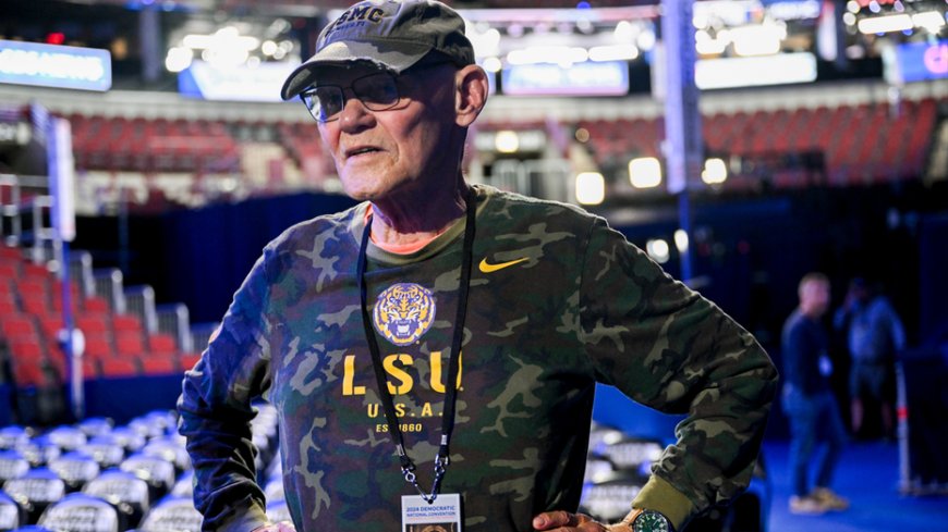 Carville warns Democrats may need to block far-left candidates from joining caucus, moderate group disagrees