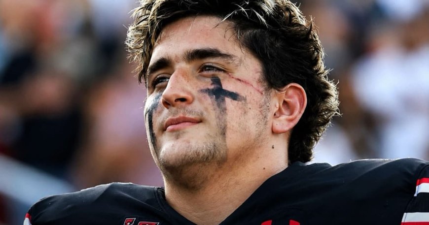 High School Football Star Dead at 17 After Cardiac Arrest During Practice
