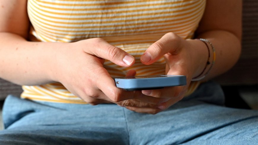 Amazon job scam texts are spreading again with a new twist