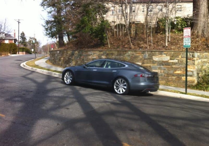 Some Tesla owners are using Full Self-Driving for 95% of their trips, but they're still legally in control
