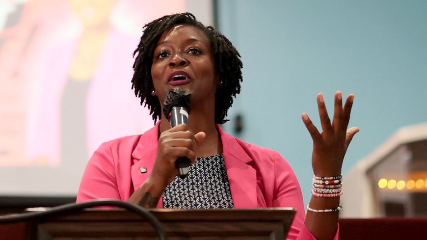 Florida Dem backed by DSA claims billionaires want to defund schools to exploit future prison labor