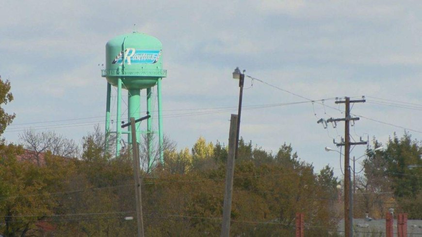 Pilot killed in small plane crash northeast of Saskatchewan town