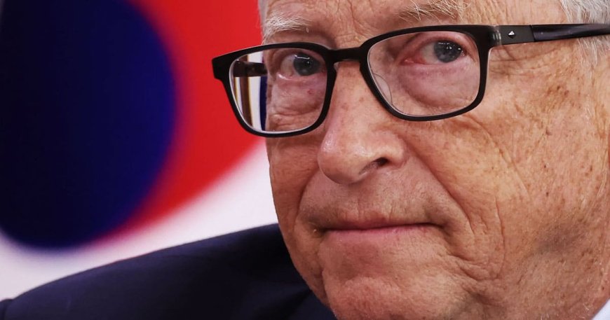 Bill Gates Sounds Alarm Over ‘Insane’ AI Takeover of Humans