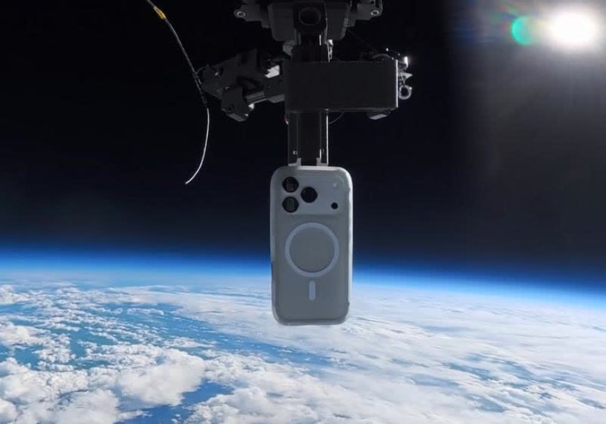 An iPhone 17 Pro fell 100,000-feet and survived intact thanks to its case