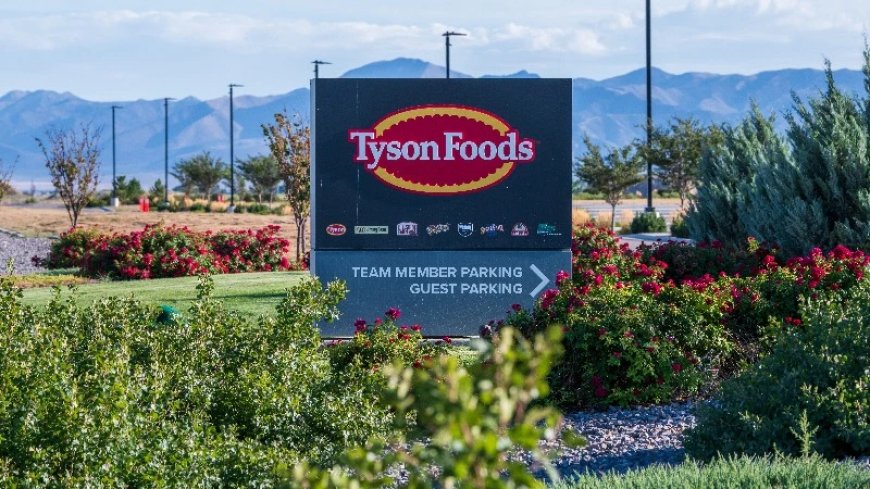Trump To Combat Meatpacking Monopoly By Letting Farmers & Ranchers Process Their Own Food