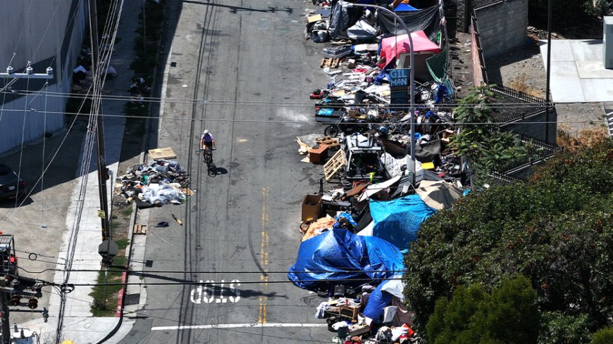 Viral video of homeless encampment around city of Berkeley sparks safety concerns from parent