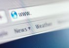 What was the first widely used web browser?