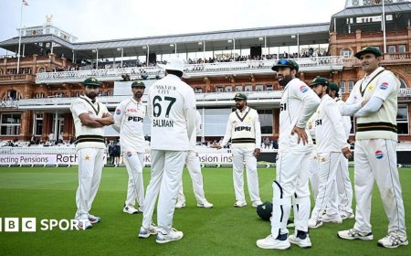 Pakistan hit 'panic button' and drop seven players and release head coach