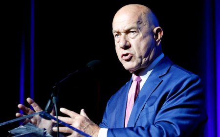 Houston mayor says his city is a better location than Austin for an NHL expansion franchise
