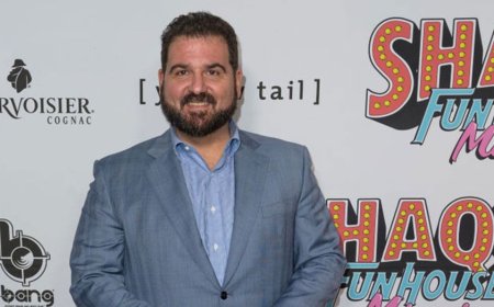 Dan Le Batard thinks there are too many white NFL analysts, despite the racial makeup of his own company