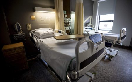 Internal data reveals 726 Quebecers waiting in hospital for long-term care beds