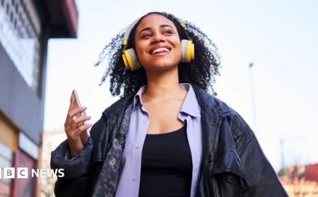 Weekly quiz: What has been named TikTok's song of the summer in the UK?