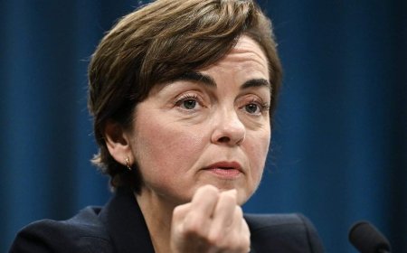 Quebec election: Fréchette defends French-only voter cards during campaign