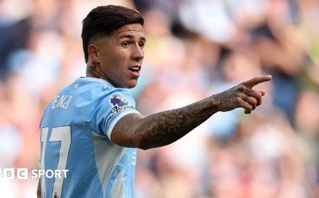 Fernandez and Ndiaye show signs of promise on Man City debuts