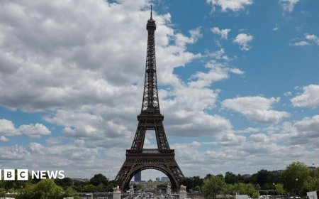 Eiffel Tower shut by staff protest after female workers moved for religious visit