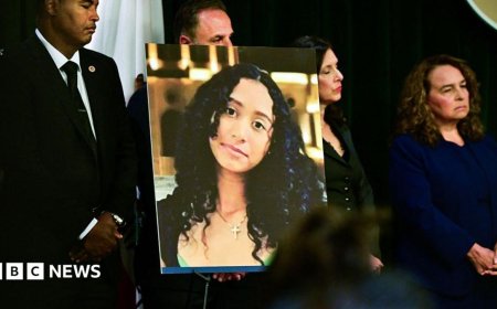 Family of slain teen call for death penalty in D4vd trial