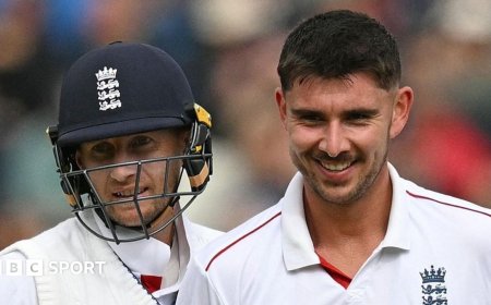 England demolish Pakistan to take charge of Test