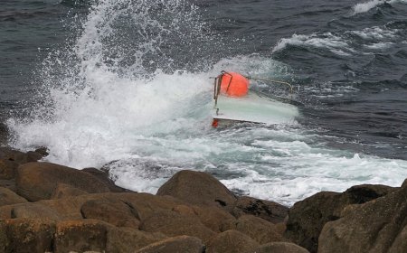 Teen boater found clinging to capsized vessel after 3 go missing; 2 bodies recovered