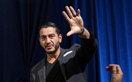 Fatwas, holy wars and socialism: Inside the Islamic conference where El-Sayed drew a hero’s welcome