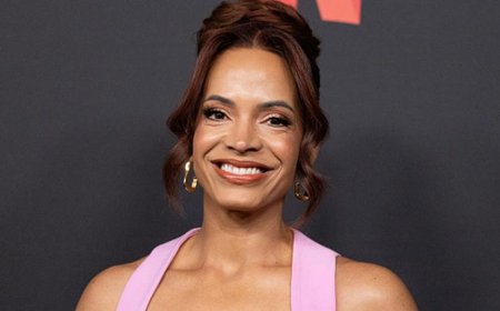 NFL fans react to Netflix host Elle Duncan's gloves, NFL Big Js were wrong & Michael Irvin's insane hair