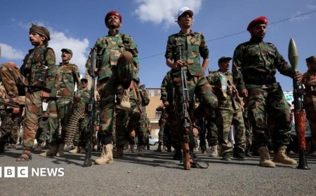 Houthis claim major advance in Yemen and tighten grip on Red Sea shipping lane