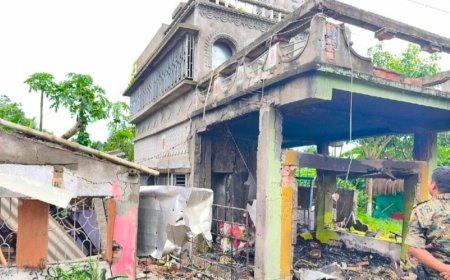 Powerful explosion in TMC leader's house in Bengal; BJP claims bombs stored inside