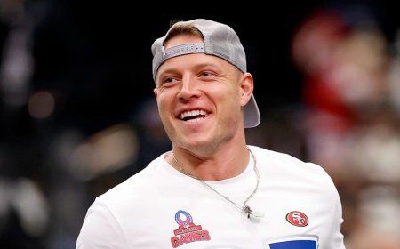49ers star Christian McCaffrey recalls hilarious 'cracker' compliment with Australian barber
