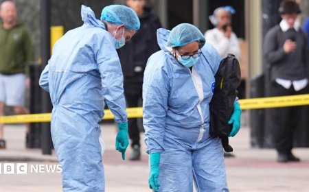 Eight held over Bromley KFC multiple stabbing