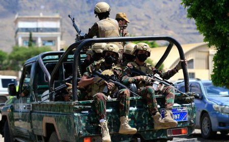 Saudi Arabia facing 'biggest threat' ever to oil production as Iran-proxy Houthis launch attacks, expert says