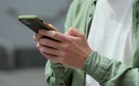Apple spyware warning hits iPhones in 110 countries