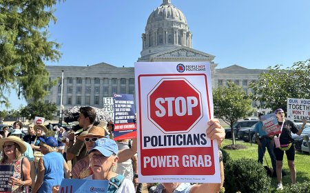 Missouri's redistricting mess created an election problem Supreme Court has days to untangle