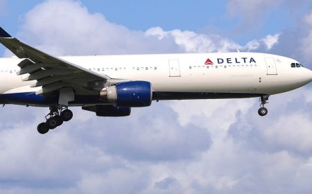 Midair scare forces packed passenger jet into emergency landing, travelers hospitalized