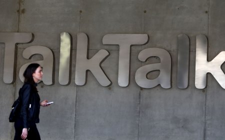 TalkTalk gets engaged tone as buyers close in on £200m break-up